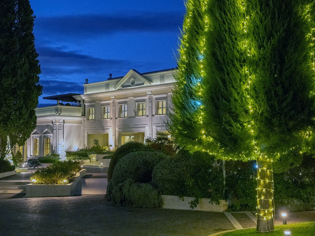 natale villa orsini MAD1112