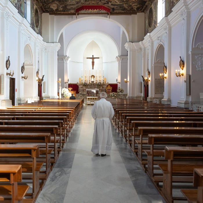 Rito religioso nella Chiesa di Mirabella Eclano